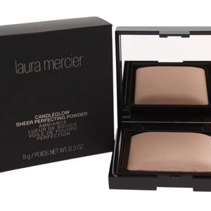 LAURA MERCIER Candleglow Sheer Perfecting Powder